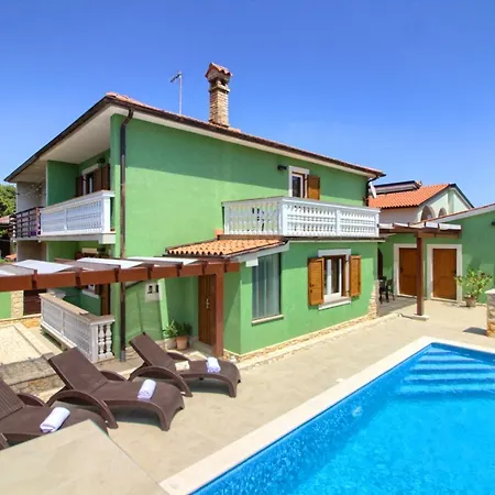 Villa Vila Magnifica Pula